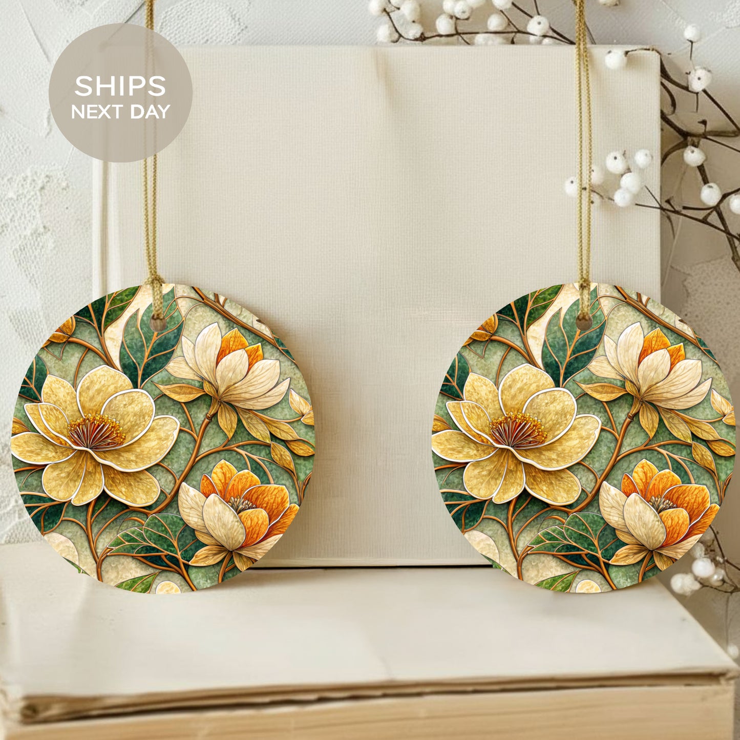 Floral Design Circular Hanging Ornament Set