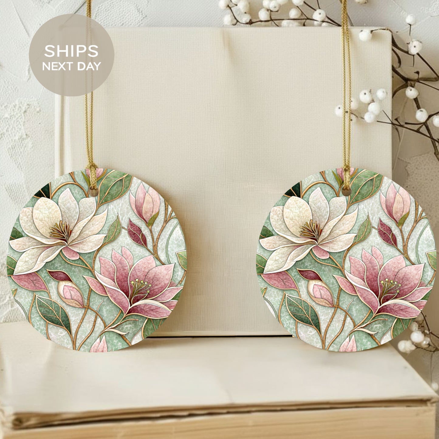 Elegant Floral Design Round Hanging Ornament Decor