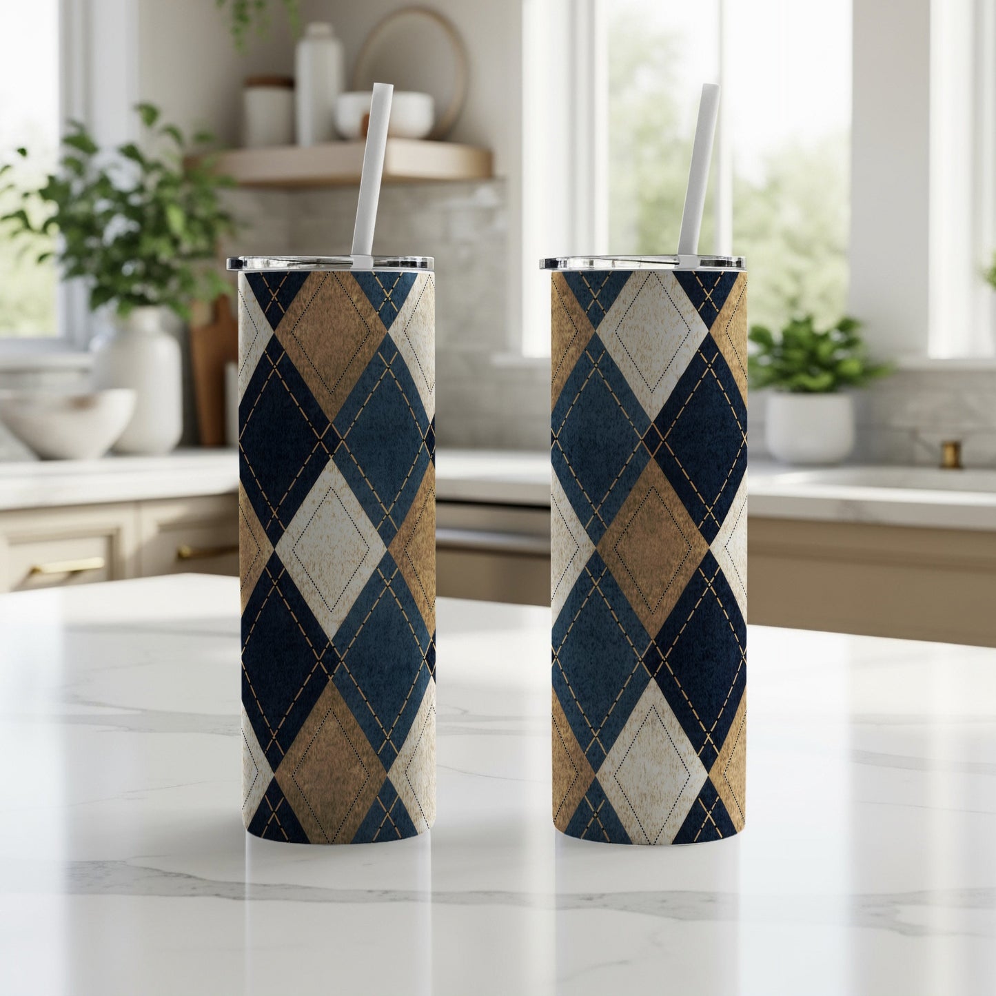 Stylish Argyle Patterned Insulated Tumbler with Straw