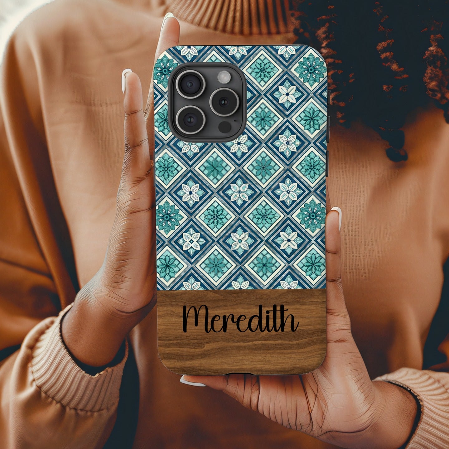 Personalized Floral Pattern Phone Case with Custom Name