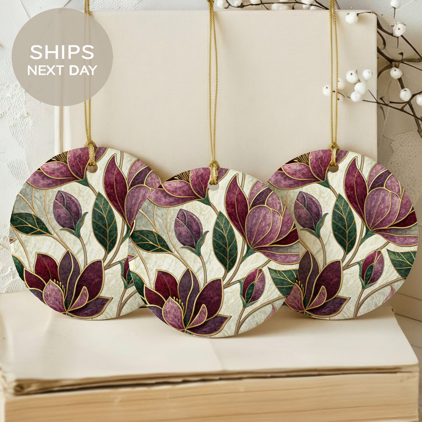 Elegant Floral Pattern Hanging Ornament for Home Decor