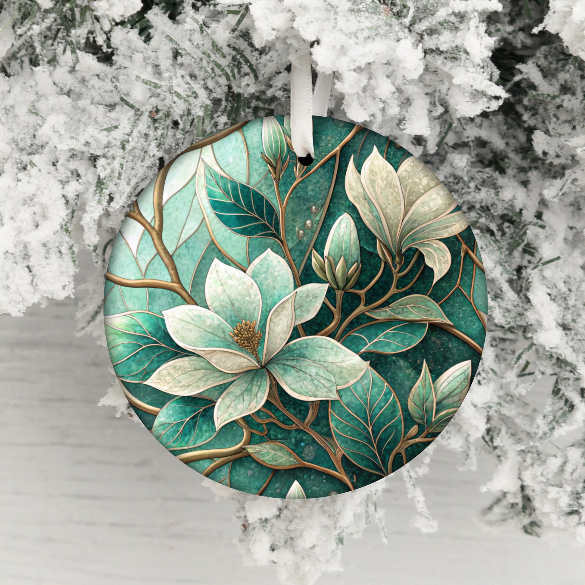 Elegant Floral Ornament with Green and White Leaves