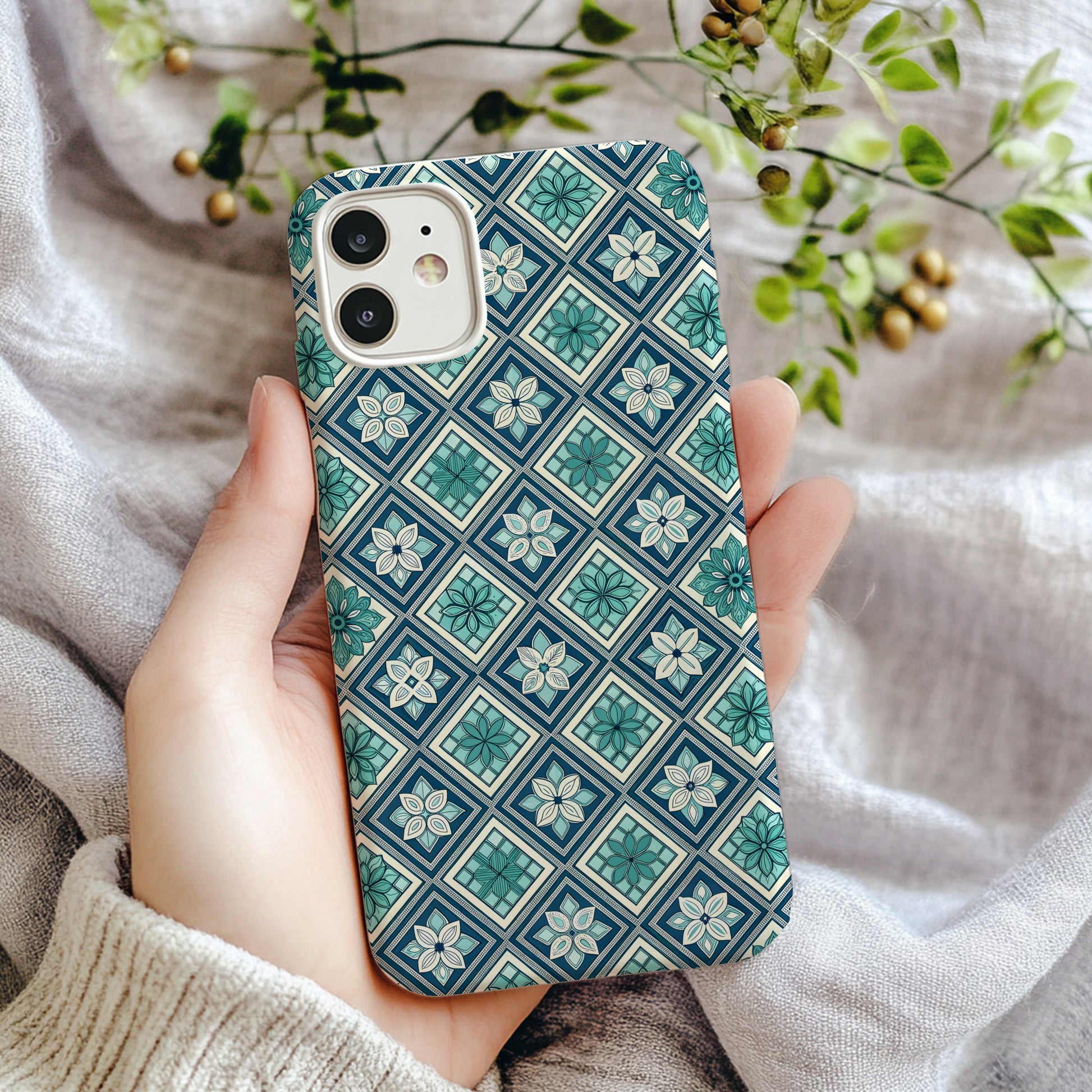 Blue Geometric Floral Pattern Phone Case