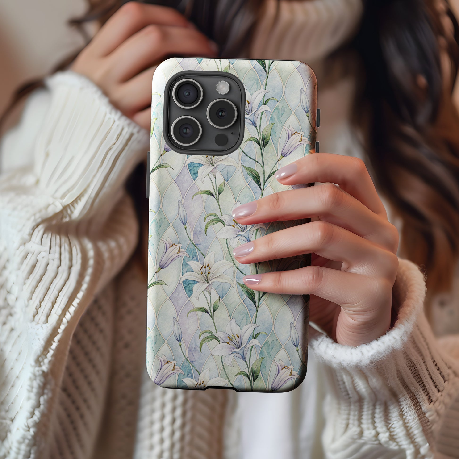 Elegant Floral Patterned iPhone 14 Pro Case