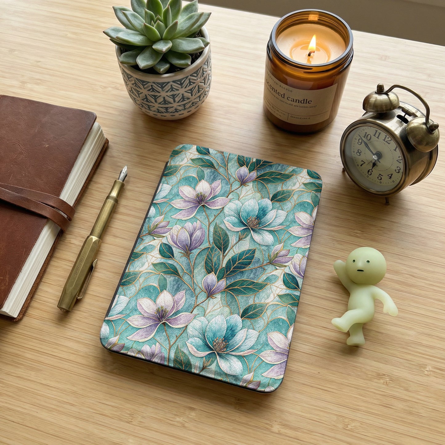 Elegant Flower Pattern Journal Notebook with Gold Accents