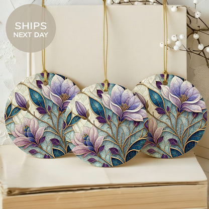 Elegant Floral Patterned Hanging Ornament Set