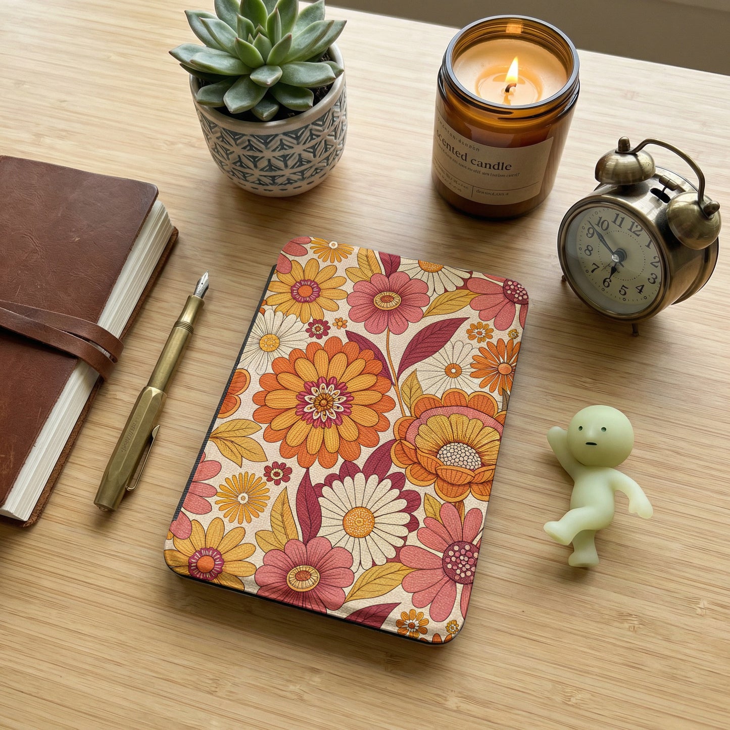 Retro Floral Pattern Hardcover Journal Writing Notebook