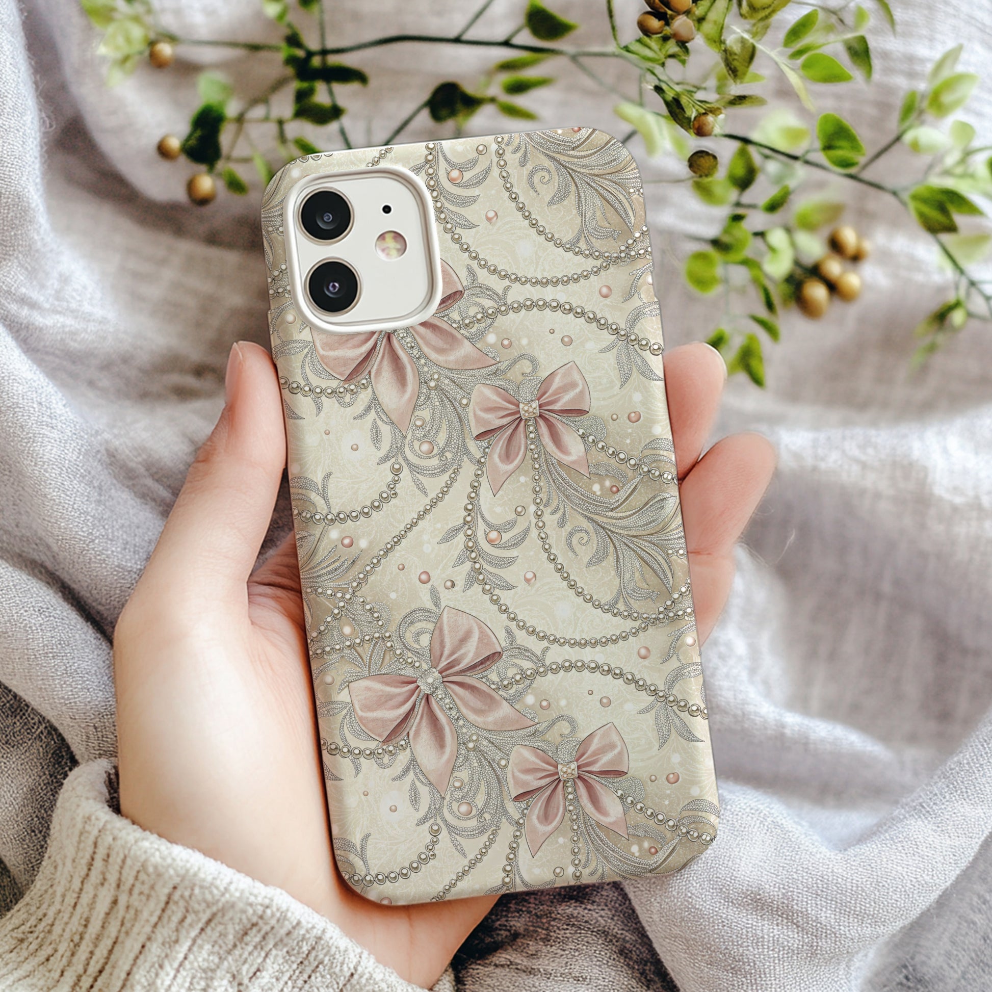 Elegant Decorative Bow and Pearl Pattern Phone Case