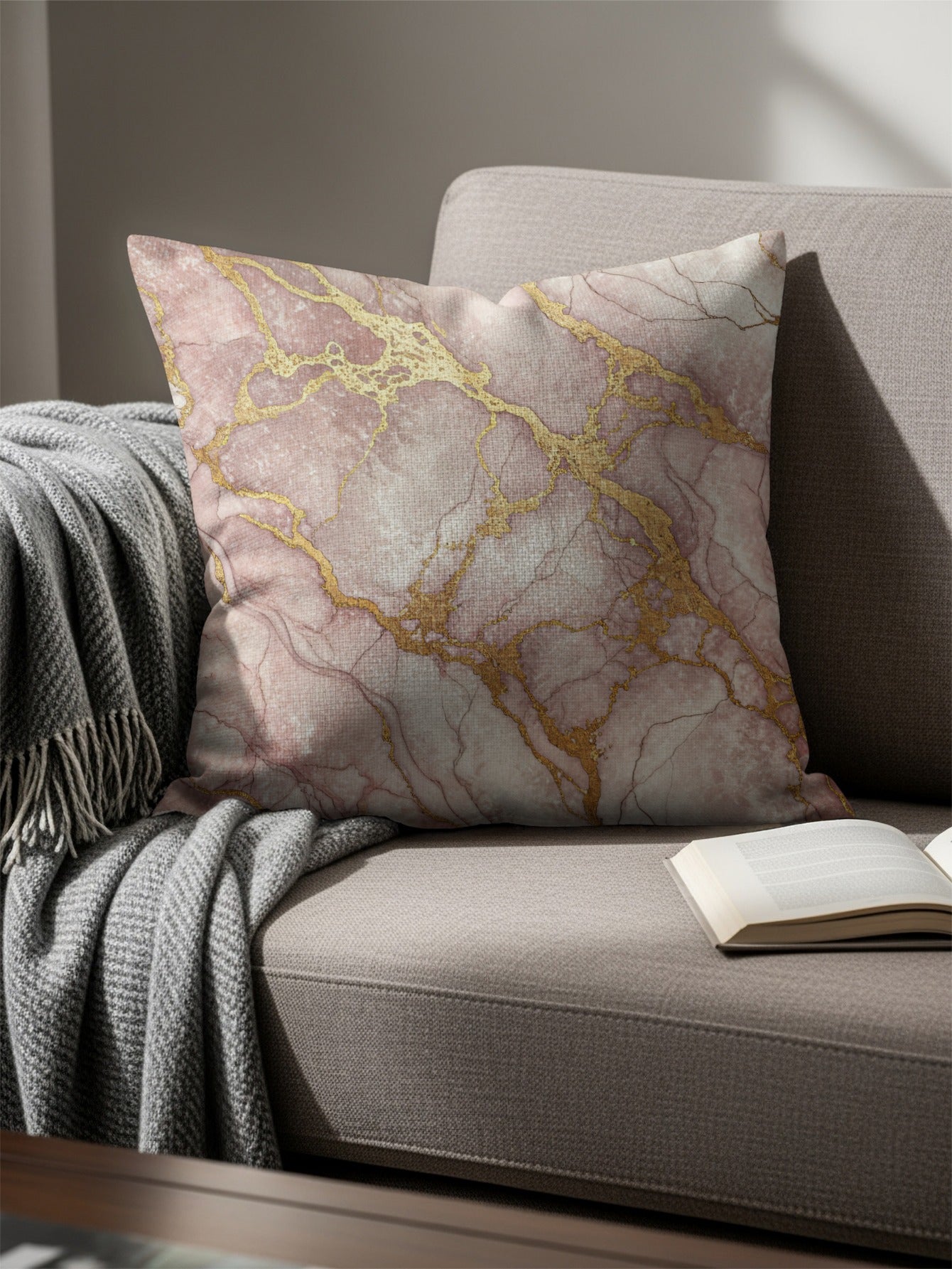 Elegant Gold Veined Marble Decorative Throw Pillow