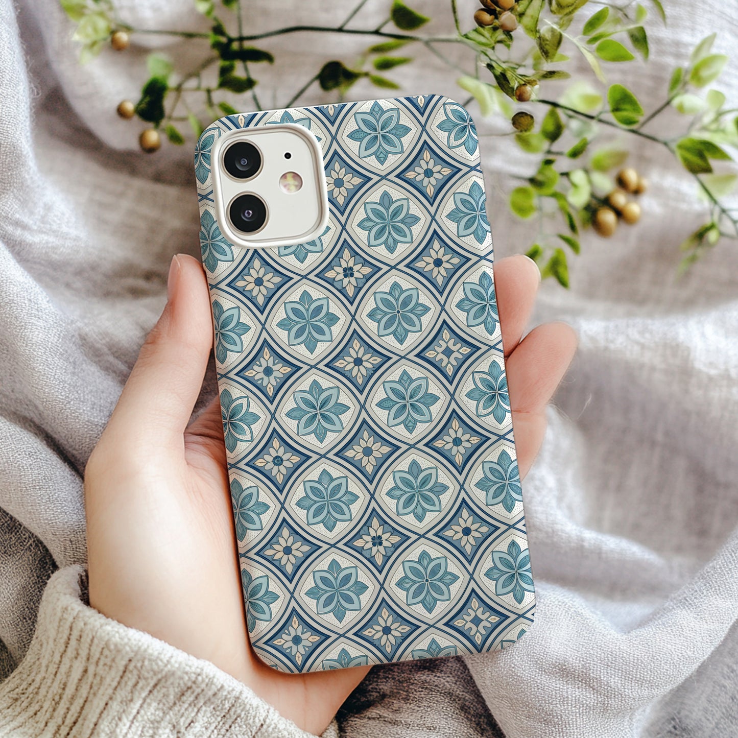 Vintage Floral Pattern Phone Case for Stylish Protection