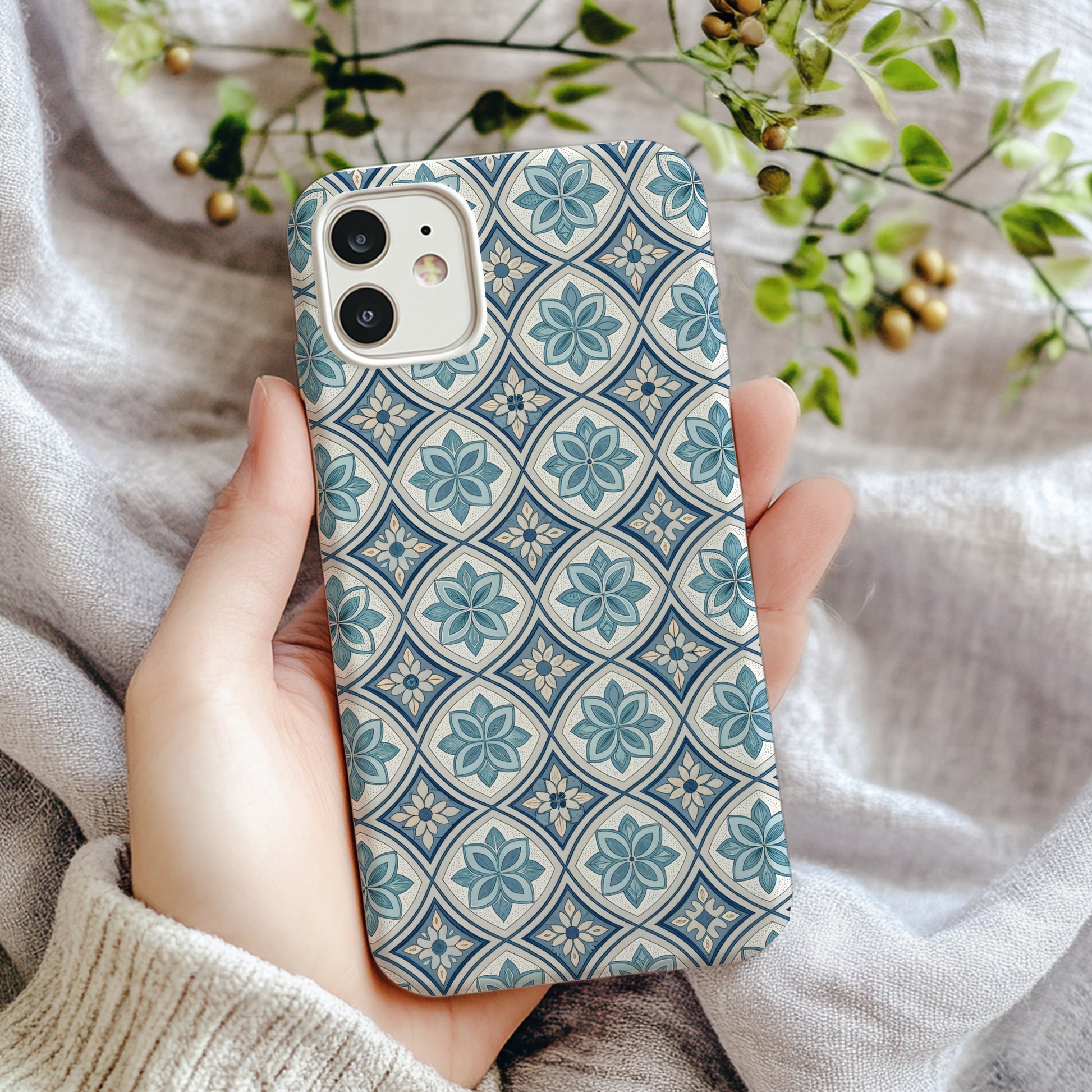 Vintage Floral Pattern Phone Case for Stylish Protection