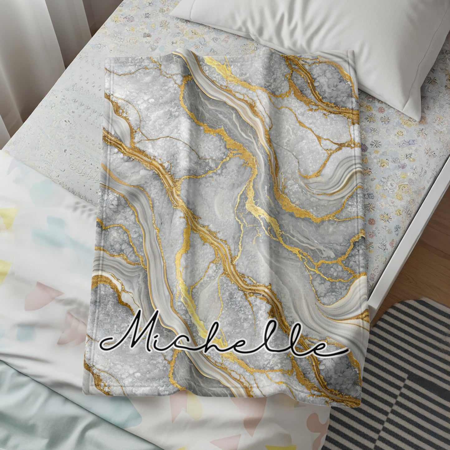 Personalized Marble Gold Pattern Throw Blanket