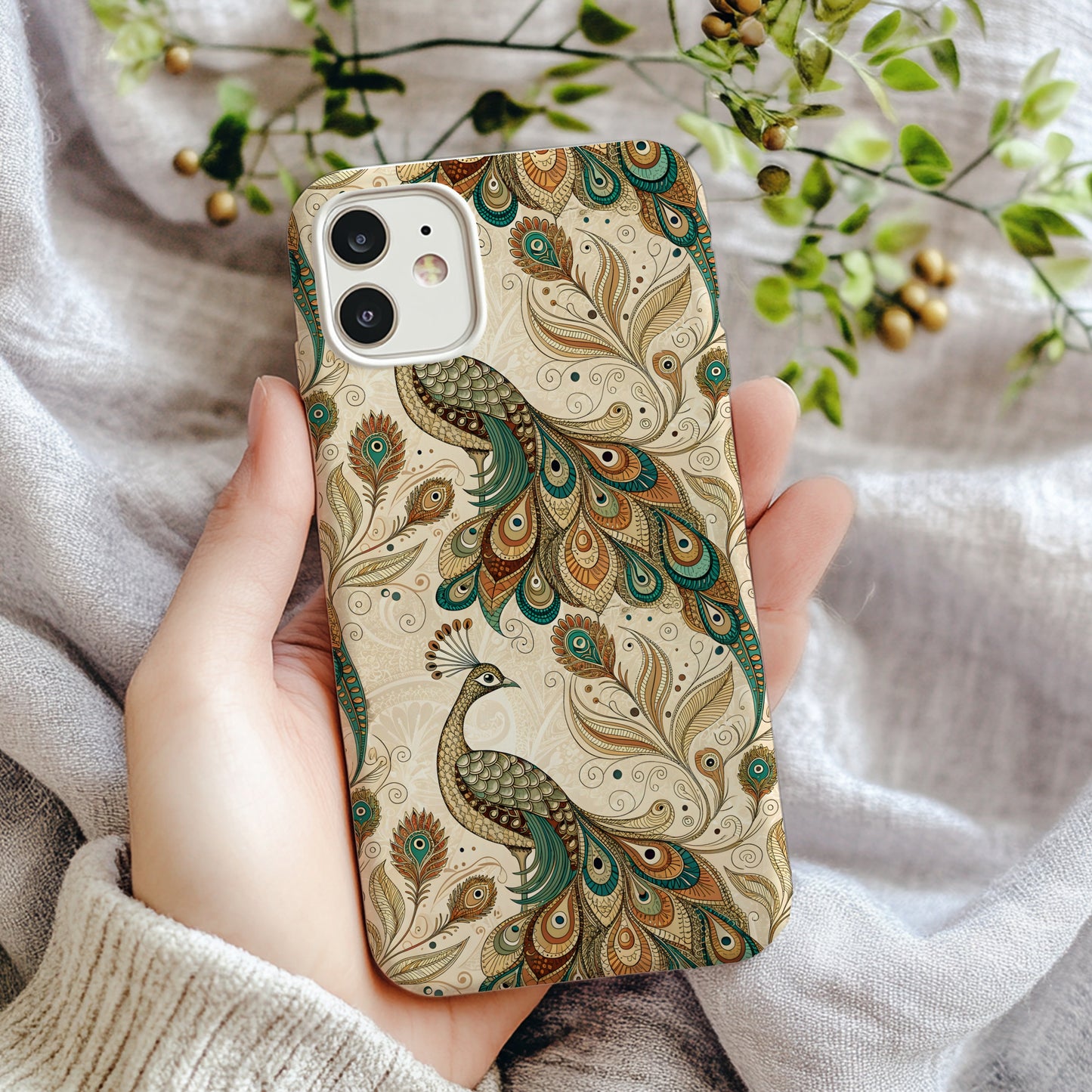 Elegant Peacock Feather Design Phone Case