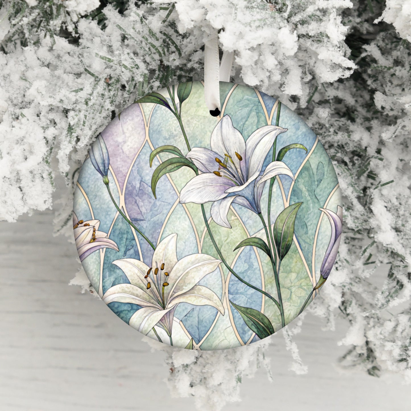 Beautiful Handcrafted Stained Glass Lily Ornament