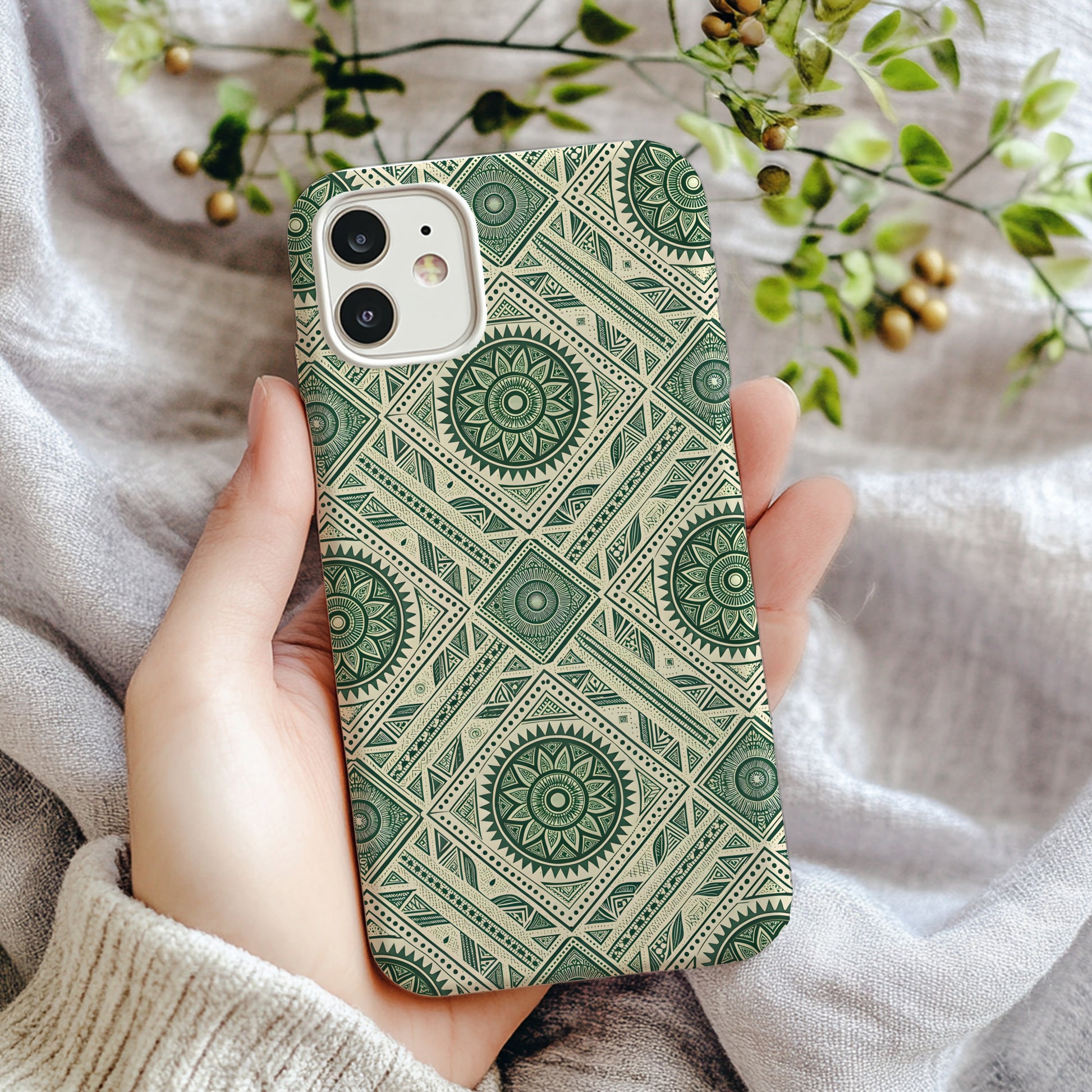 Intricate Geometric Pattern Green Mandala Phone Case