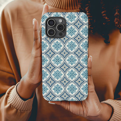 Elegant Blue Floral Pattern Smartphone Case
