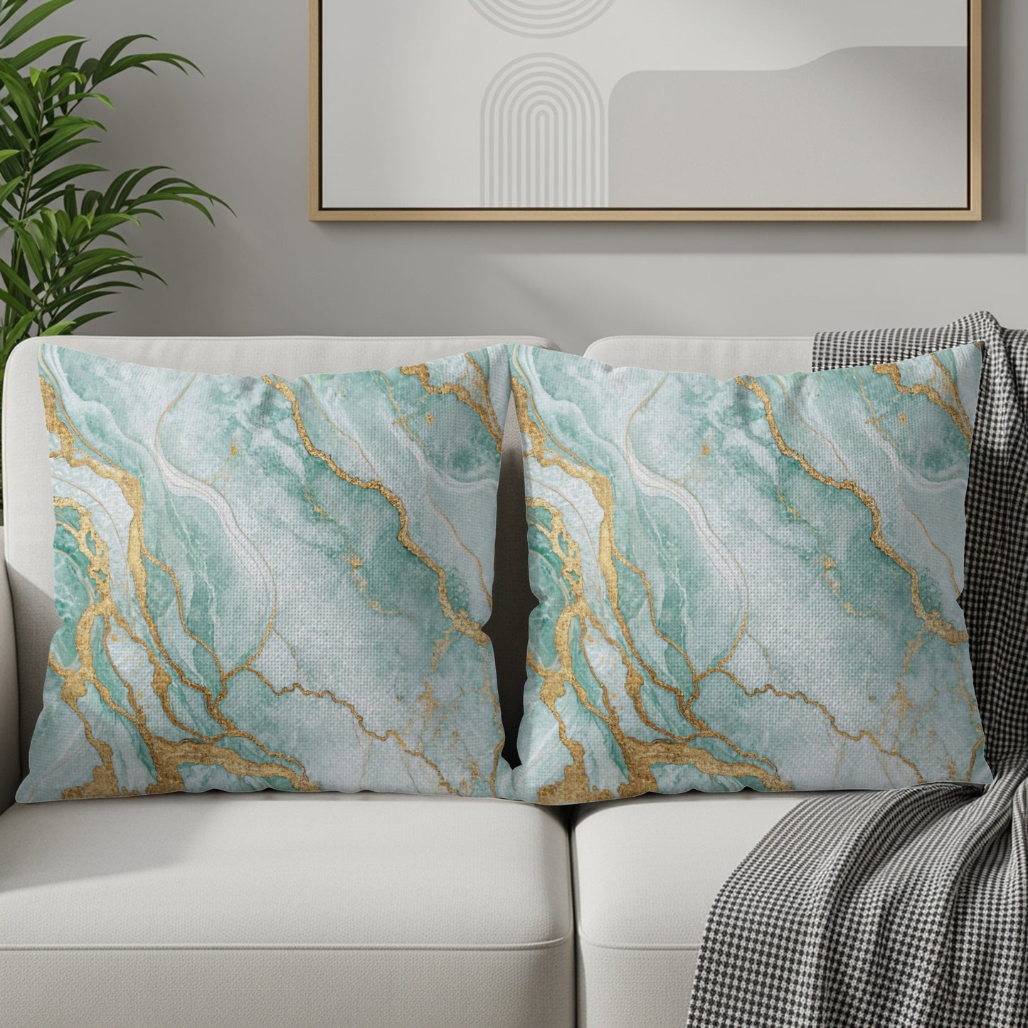 Luxurious Marble Pattern Throw Pillow Set