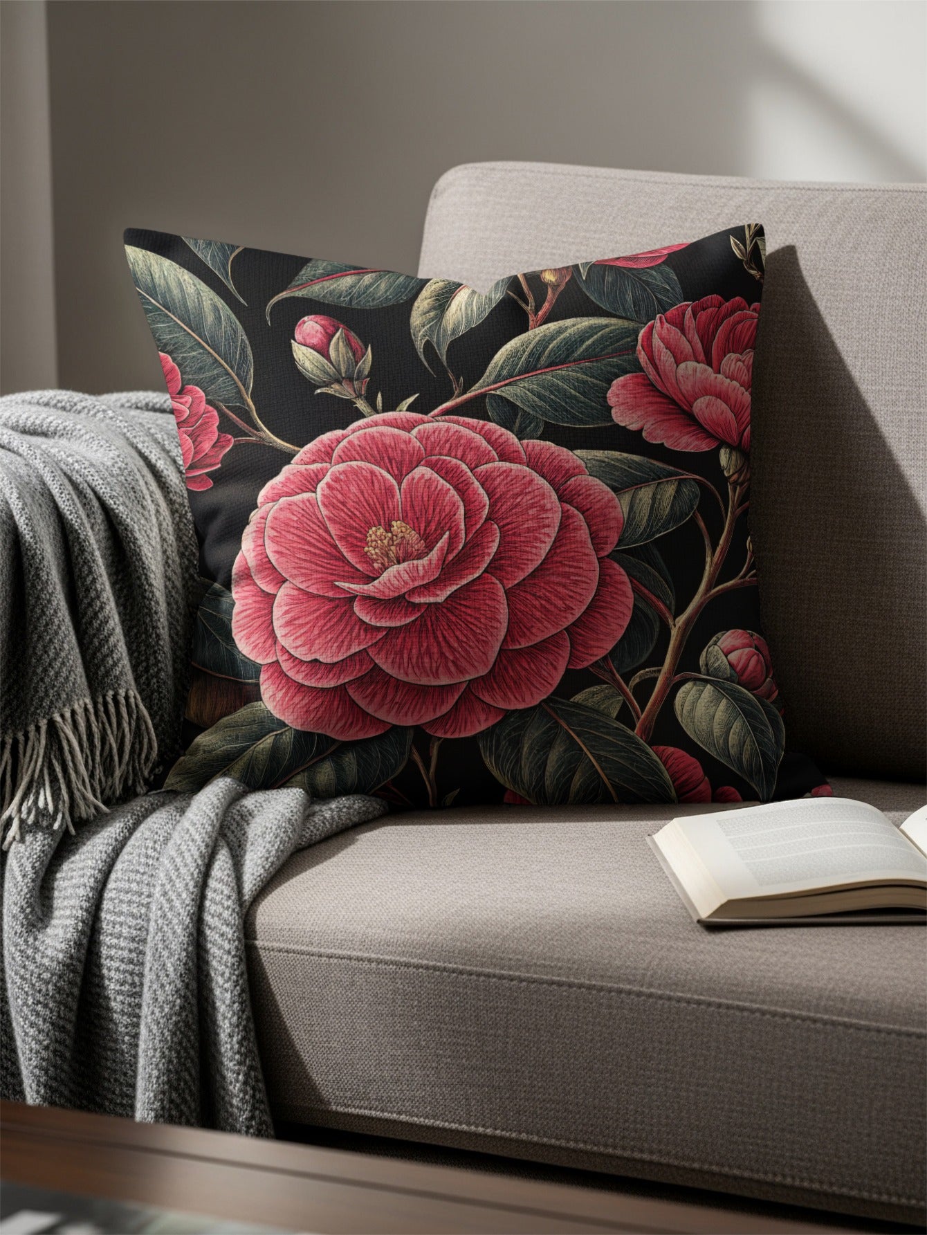 Elegant Floral Pattern Decorative Pillow Cushion