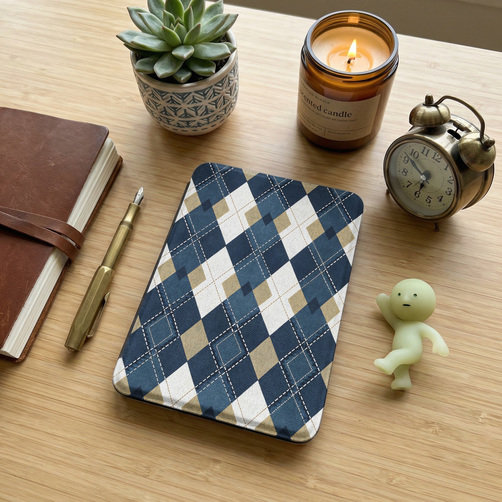 Argyle Patterned Desk Accessories Organizer
