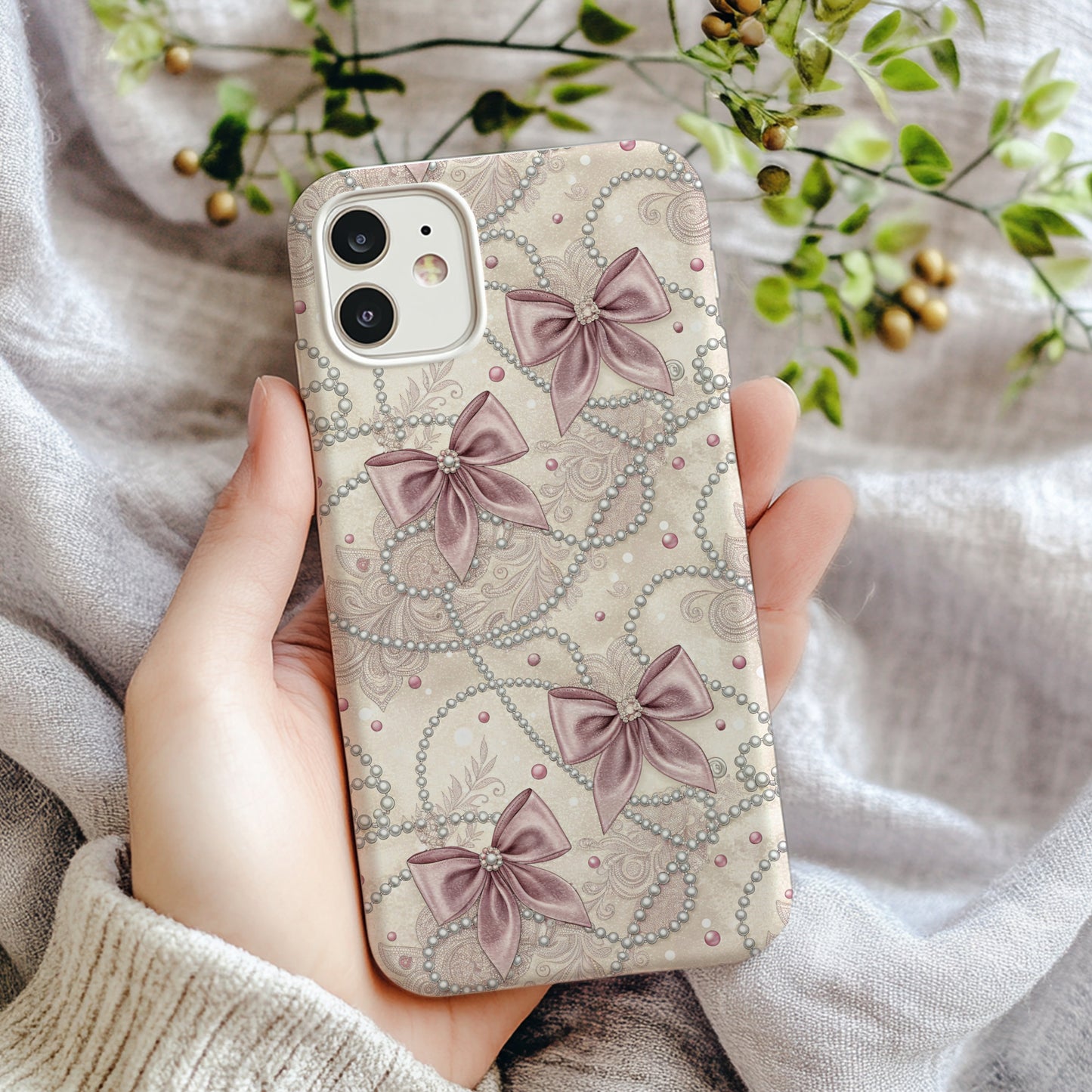 Elegant Pearl and Bow Design Phone Case for Women