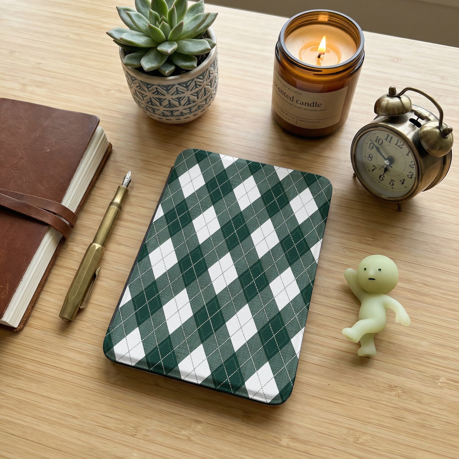 Green White Argyle Pattern Design Printed Case