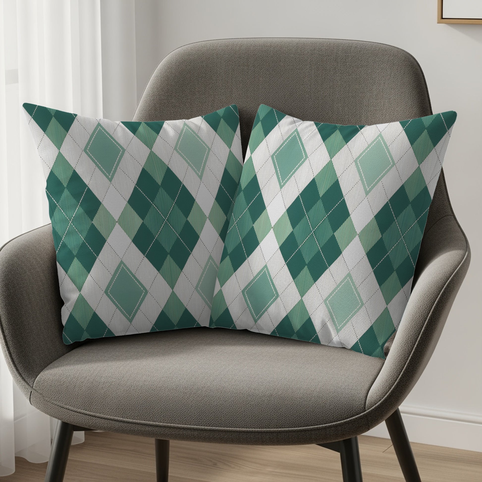 Green and White Argyle Pattern Decorative Pillow Set